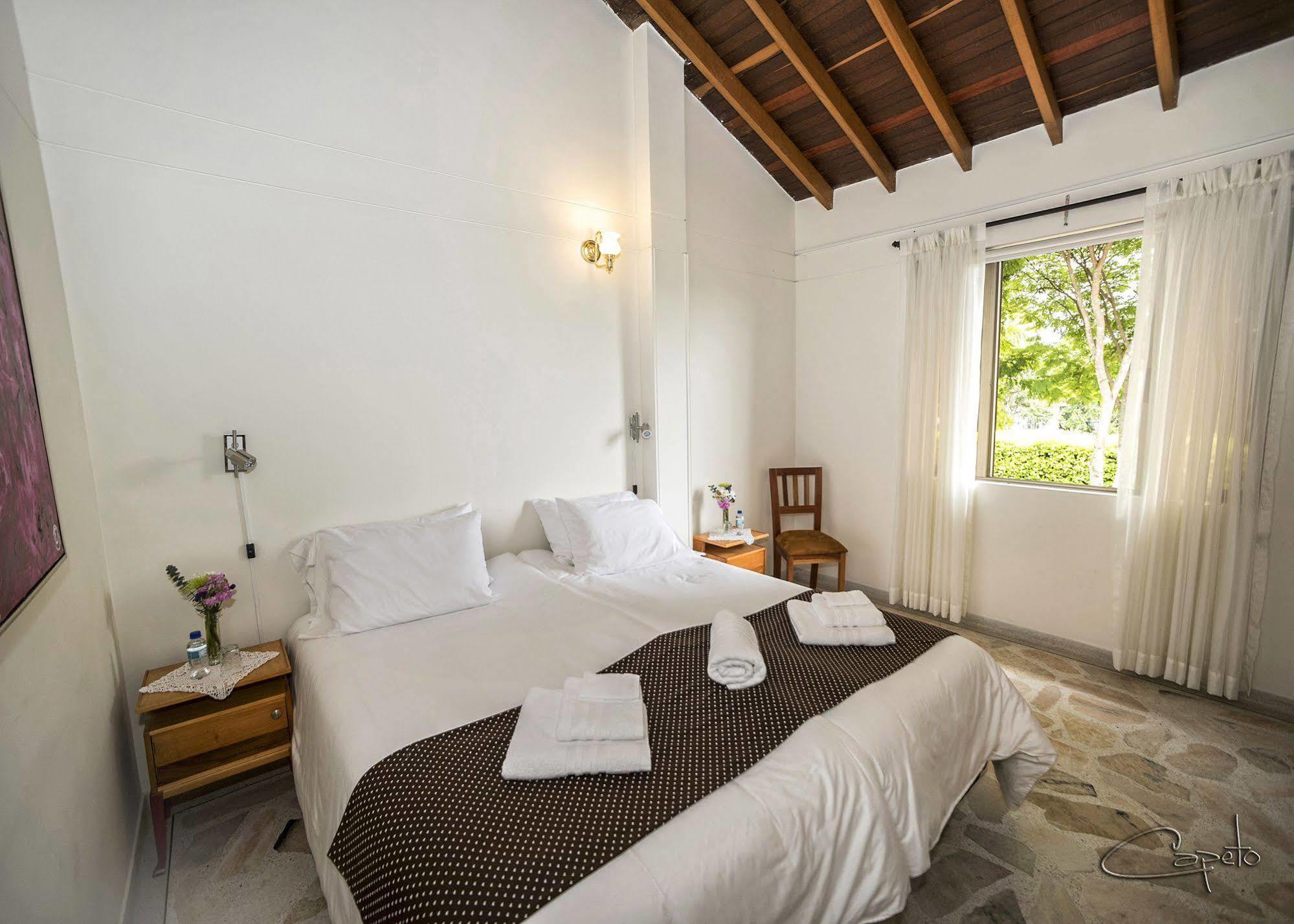 El Lugar Boutique Hotel Cerritos Esterno foto